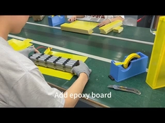Tambahkan papan epoksi ke paket baterai lithium