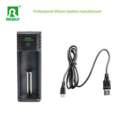18650 26650 21700 Baterai Li-ion Pengisi daya USB Single Slot Smart Rechargeable 4.2V